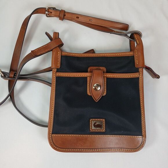 Dooney & Bourke Wayfarer Letter Carrier Crossbody Black Nylon with Leather Trim - Picture 1 of 10